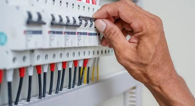 Sigorta Arızaları Nedir, Neden Olur?